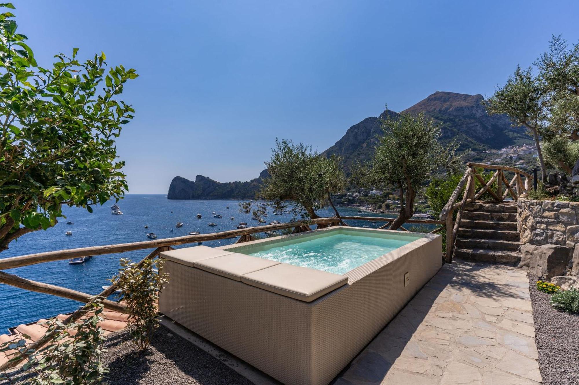 Villa Neranite Nerano Bay Views Pool & Jacuzzi Exterior photo