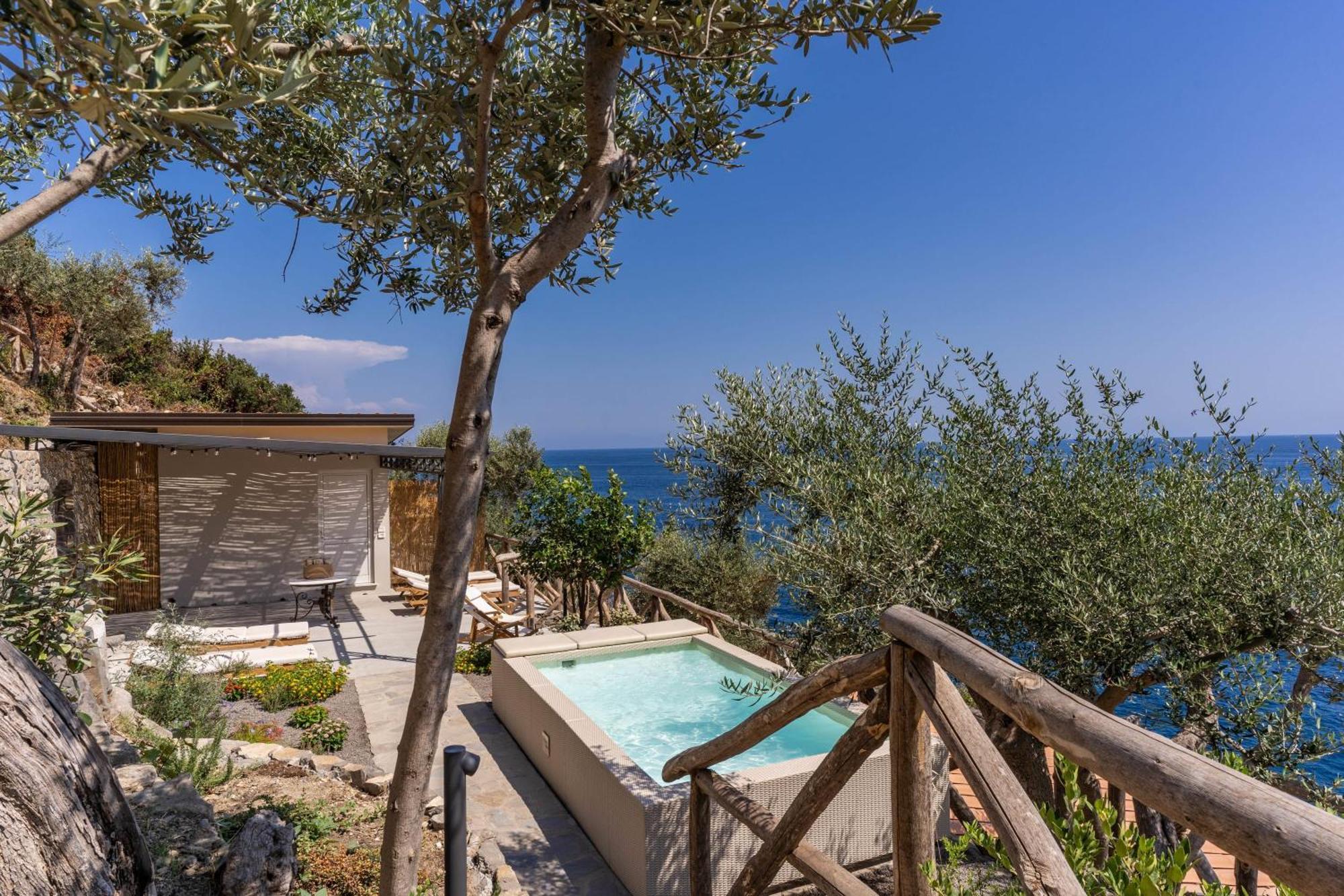 Villa Neranite Nerano Bay Views Pool & Jacuzzi Exterior photo